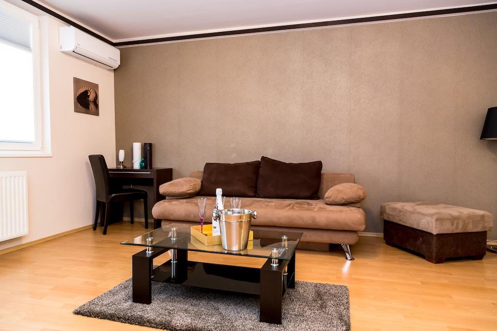 בודפשט Arpad Bridge Apartments מראה חיצוני תמונה