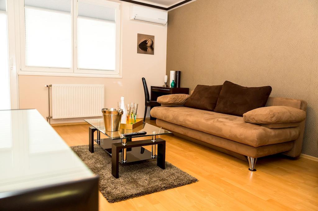בודפשט Arpad Bridge Apartments מראה חיצוני תמונה